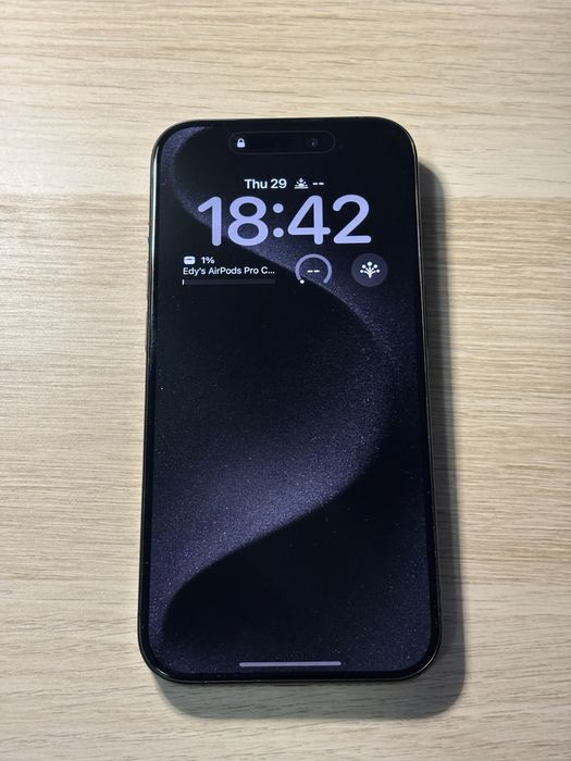 Apple iPhone 15 Pro 256 GB SUA + accesorii