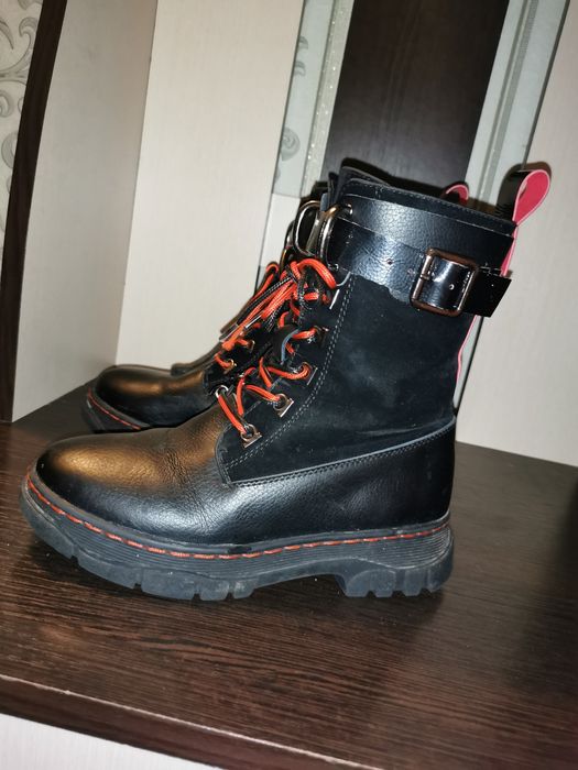 Ботинки для девочки весна-осень и зима