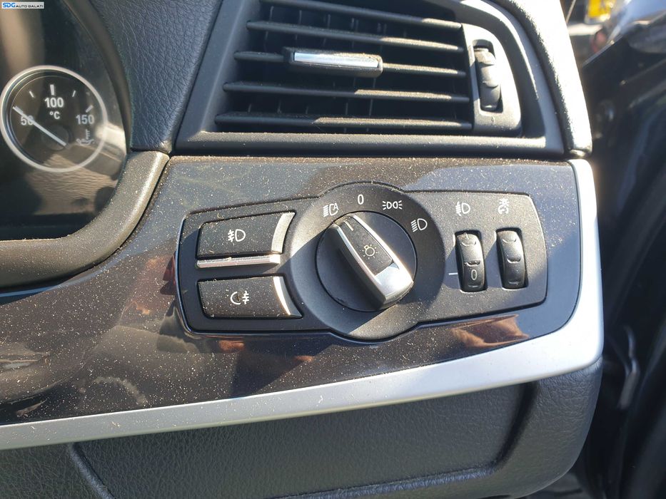 Bloc Lumini cu Functia Auto BMW Seria 5 F10 2009 - 2017 [K3913]