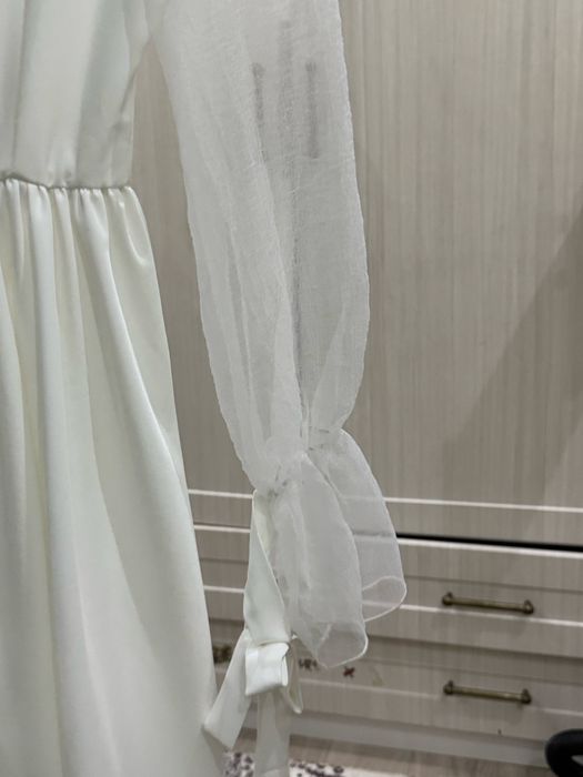 Платье белое 42 размер