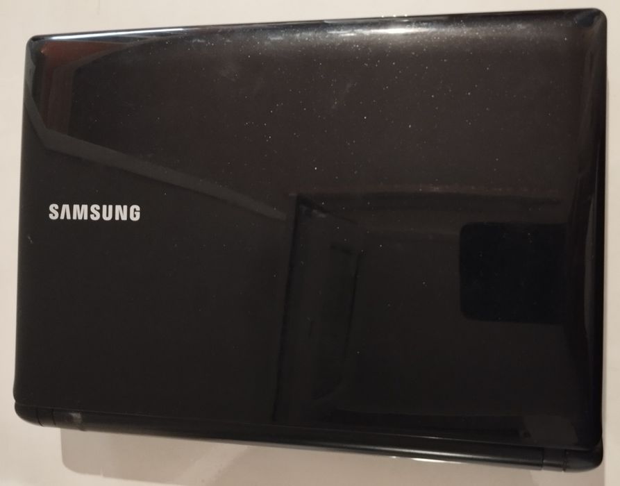 Нэтбук samsung n150+ с сумкой!