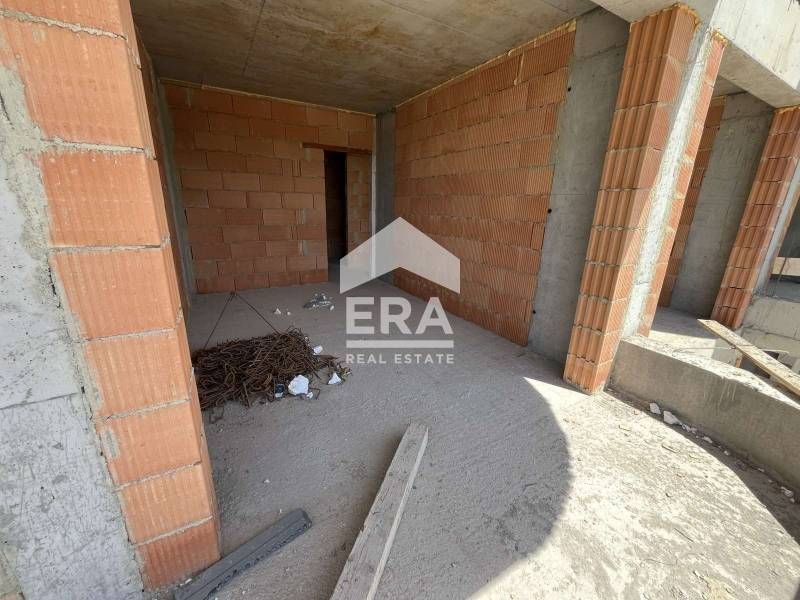 Продава се Двустаен апартамент в Варна, Трошево - 59 кв.м за 994 €/кв.м - Снимка #4