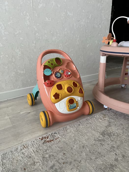 Продам ходунок и толакар