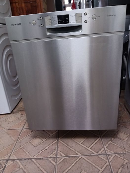 Иноксова широка 60 см съдомиялна Бош Bosch Made in Germany 2г.Гаранция