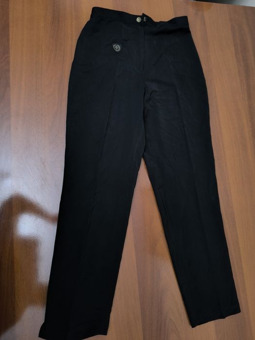 Продаются вещи в отличном состоянии