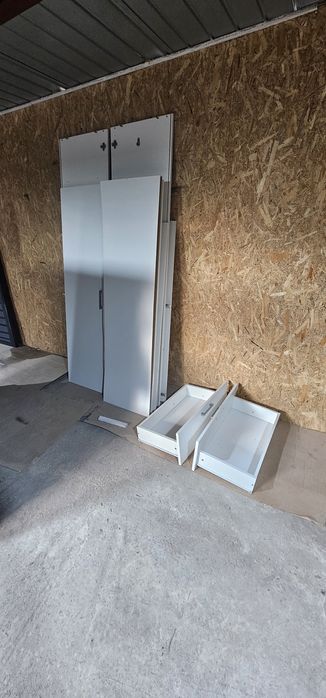 Dulap jysk aproape nou,folosit 3 luni