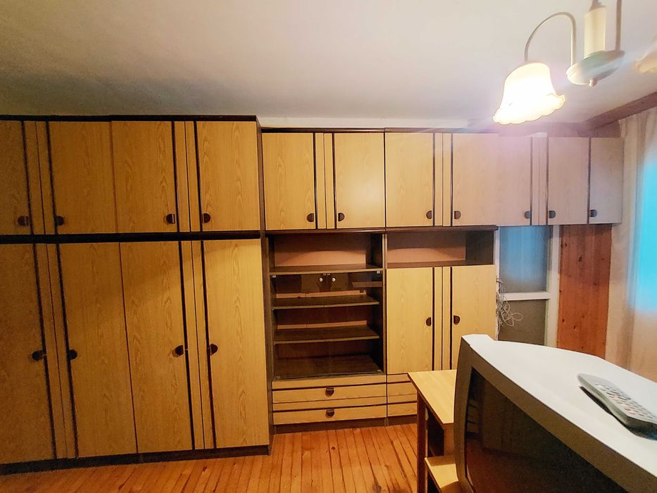 Дава се под наем Двустаен апартамент в Бургас, Меден рудник - зона А - 48 кв.м за 127.5 € - Снимка #3