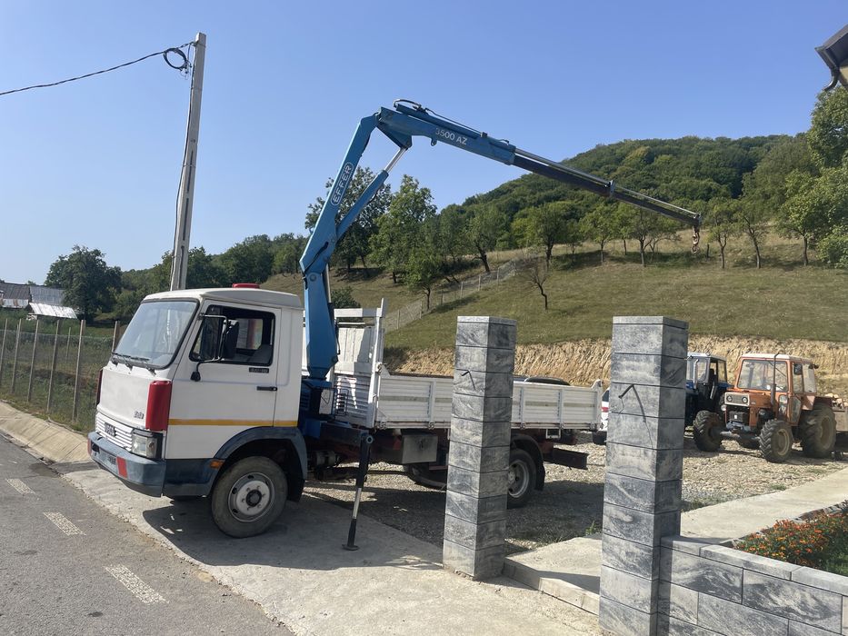 Bascula iveco zeta 6,5 t cu macara