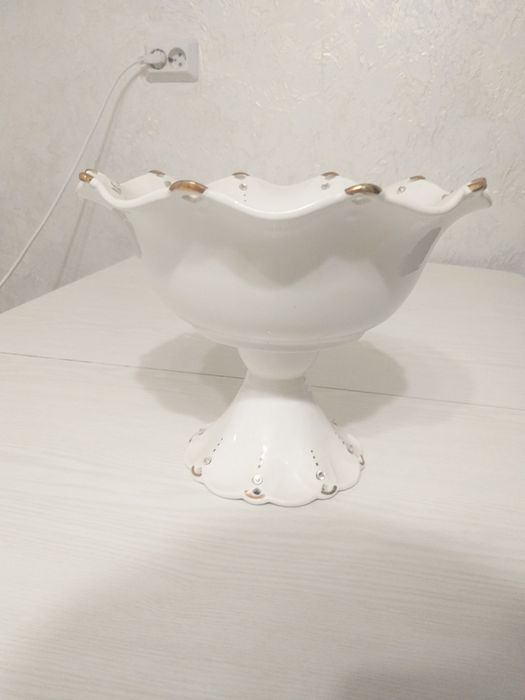 Фруктовница б/у без коробки