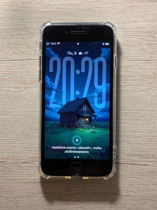 продам айфон се 2020