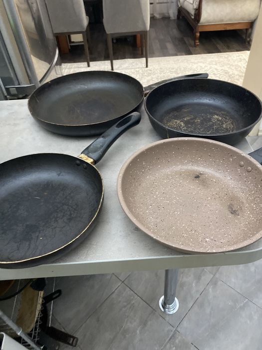 Продам сковородки