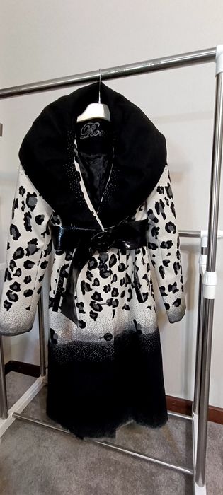 Продам пальто женское