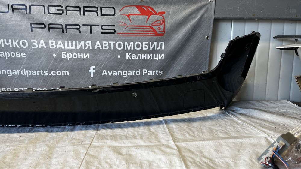 BMW X1 U11 дифузьор