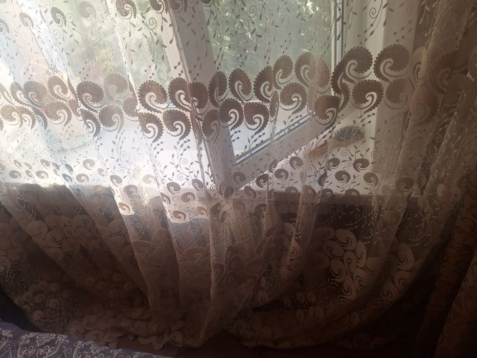 Продам тюли в отличном состоянии