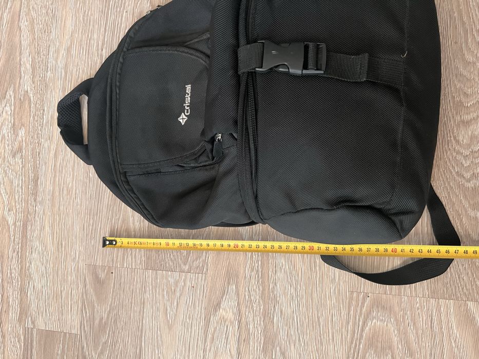 Rucsac Cristal pentru cameră DSLR – compartimentat și practic