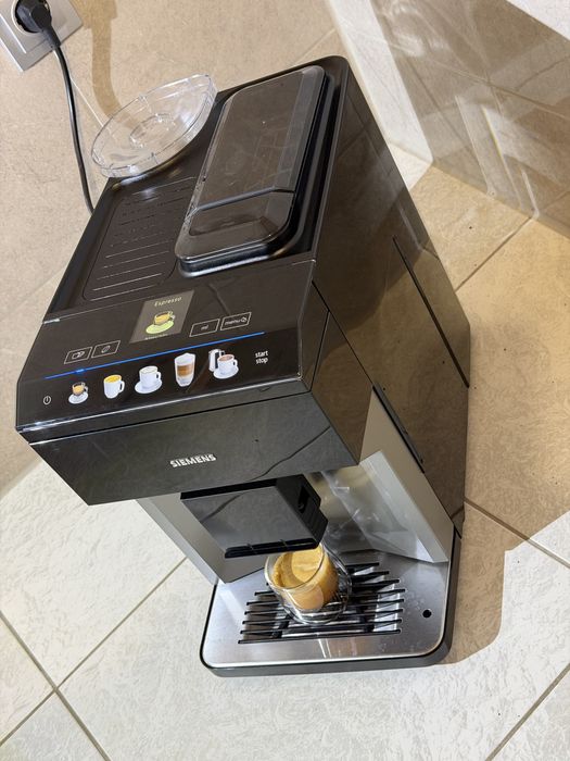 кафемашина кафеавтомат Siemens EQ.500 Classic  с гаранция