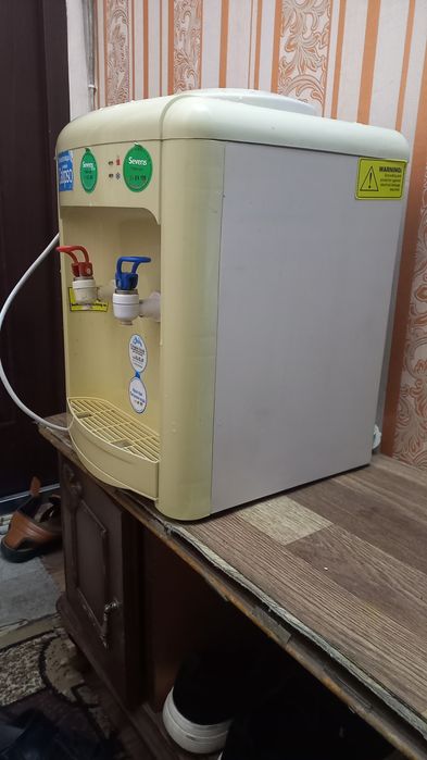 Диспенсер-Куллер продам