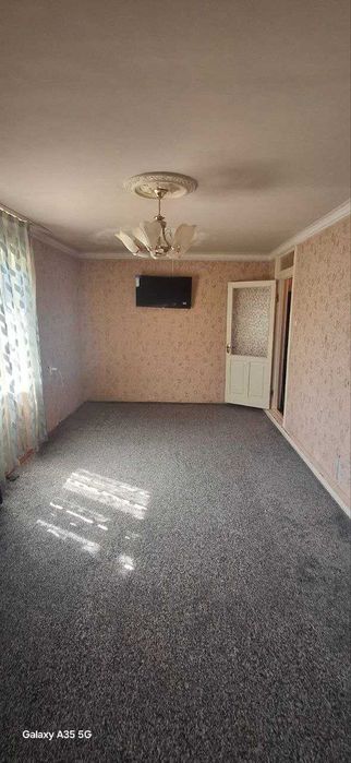 1 комнатная квартира в кирпичном доме, имеется 6м балкон