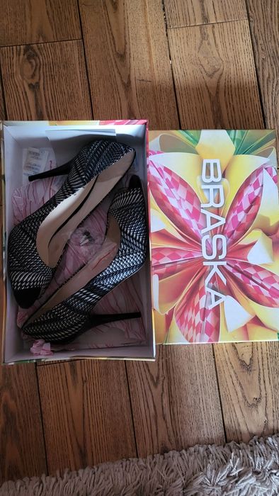 Туфли  Braska 37 размер