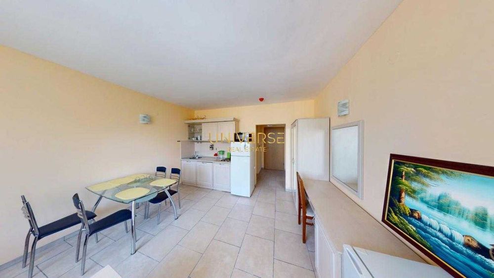 Продава се Двустаен апартамент в к.к. Слънчев бряг - 61 кв.м за 1181 €/кв.м - Снимка #2