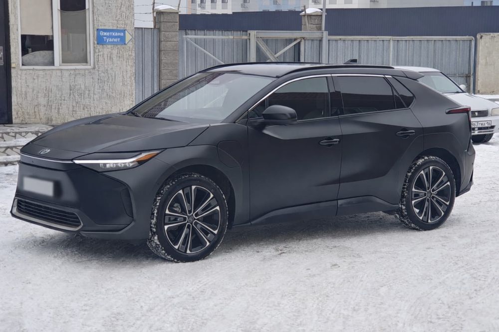 Toyota BZ4X ULTRA Кроссовер