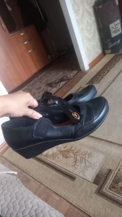 Туфли женские черные
