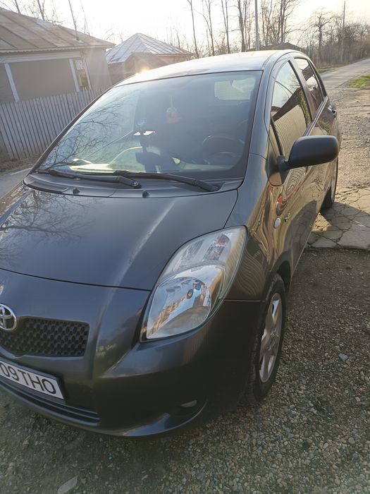Vind Toyota Yaris 1.4 dizel