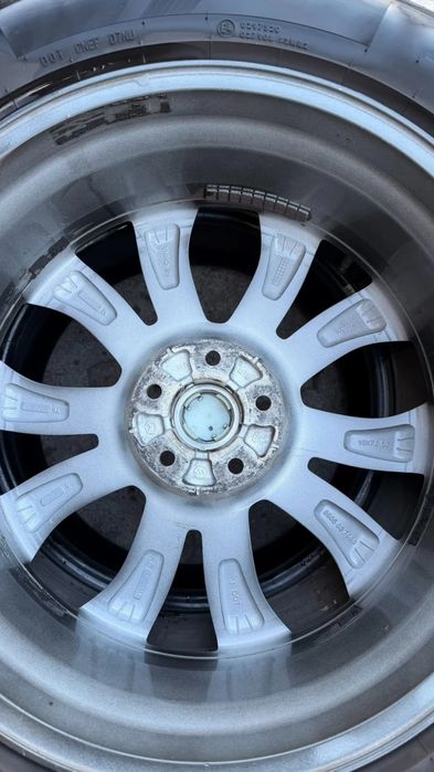 Гуми с джанти 225/55R19 за Mazda