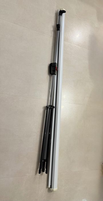 Ecran de Proiectie cu suport