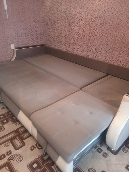 диван в хорошем состоянии