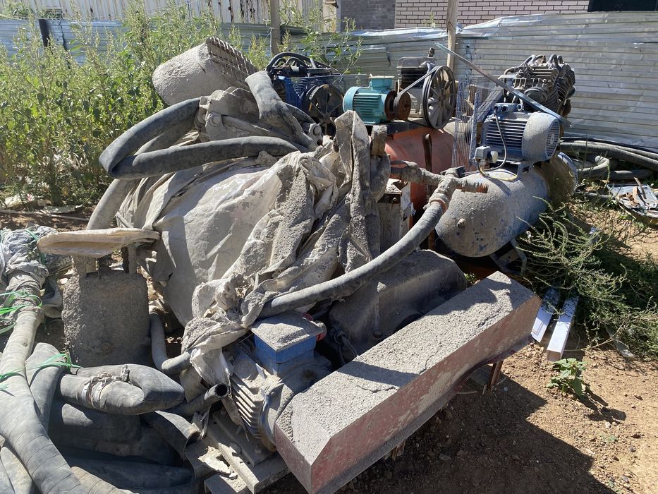 Продам помпу с компрессороми