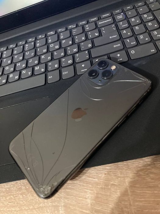 iPhone 11 Pro | 64GB