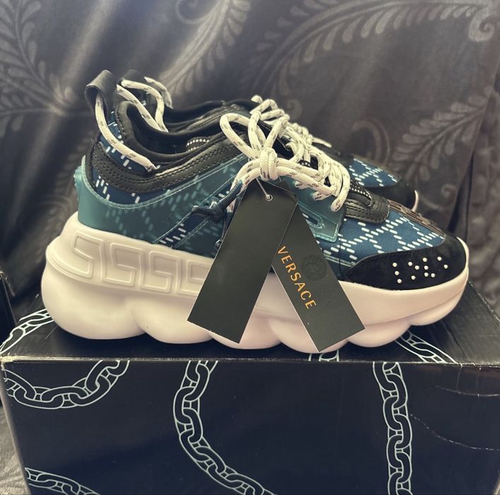 Adidasi versace