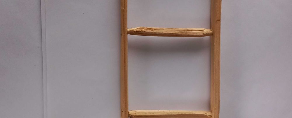 Scarite de lemn ( inaltime intre 25-50 cm)