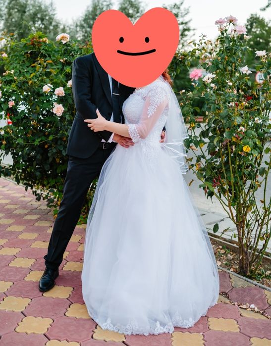 Vand rochie de mireasa