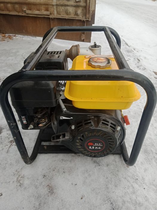 Продам мотопомпу