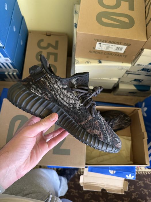 Yeezy 350 V2 MX Rock marimea 39