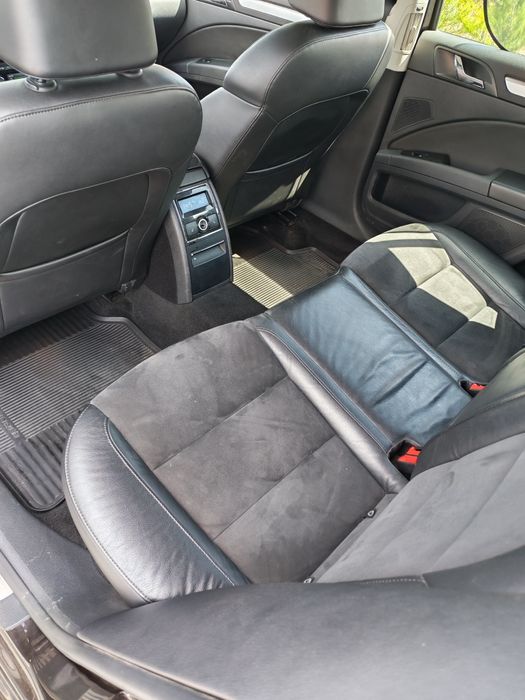 Vând Skoda superb