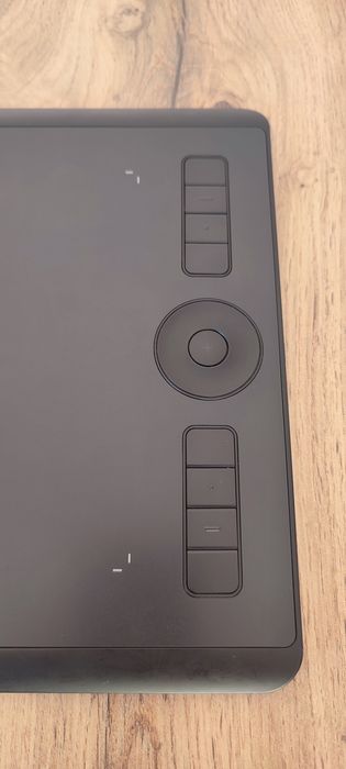 Wacom intuos pro pth-660