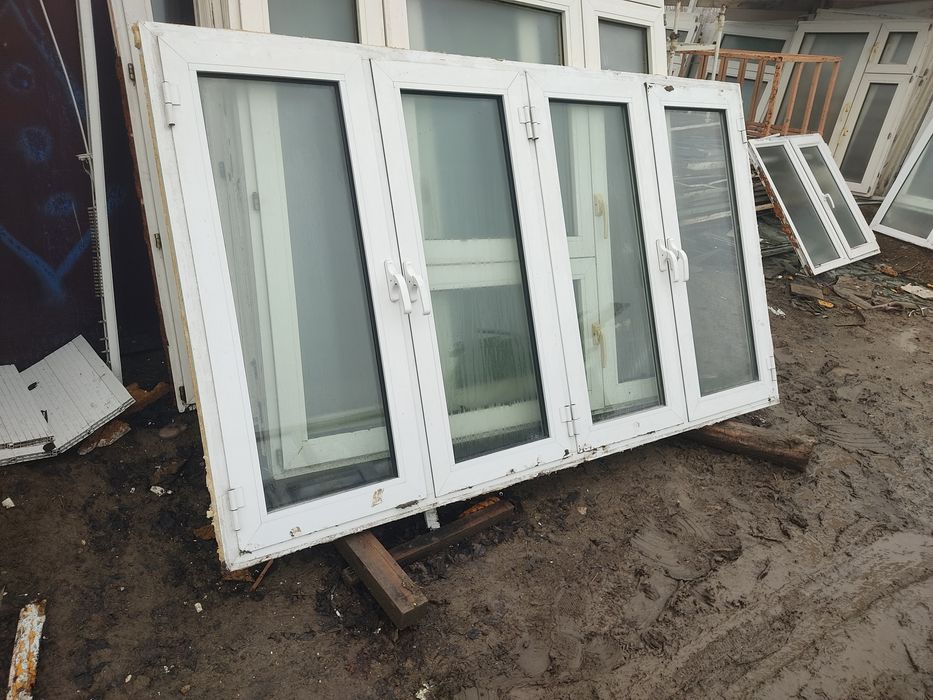 Акфа эшик срочно сотилади доставка хам бор