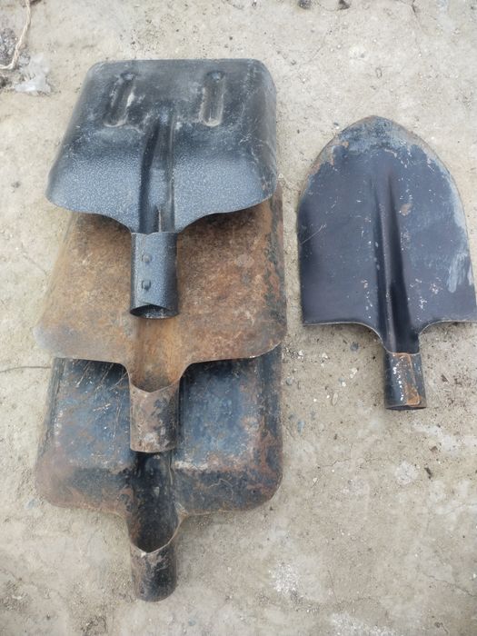 Совковый лопата сатылады таза.