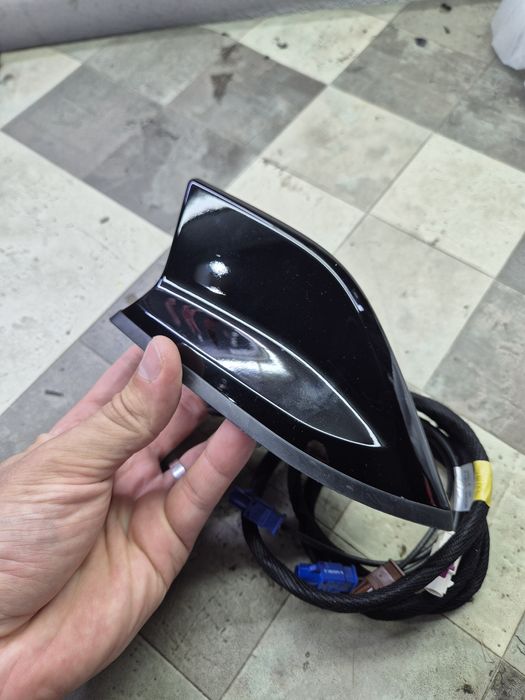 Antena rechin dacia logan 3