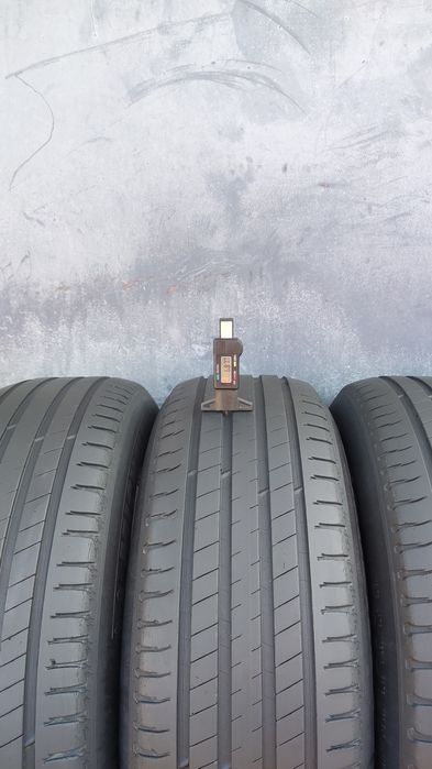 4бр. летни гуми 225/65/17 Michelin Latitude Sport 3 
dot21
6.8mm
Добро