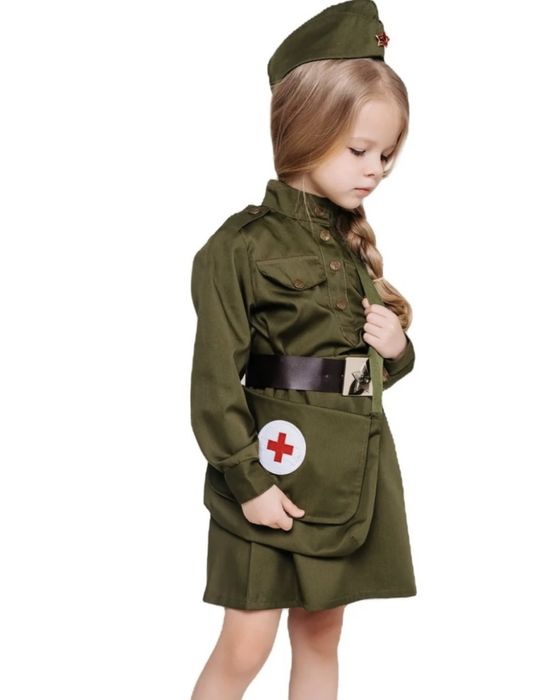 Дам на прокат военный костюм на девочку