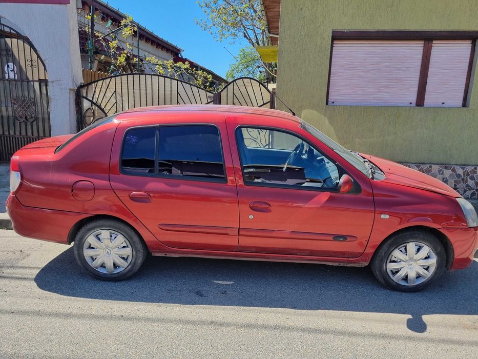 RENAULT 4 0 — imagine 3