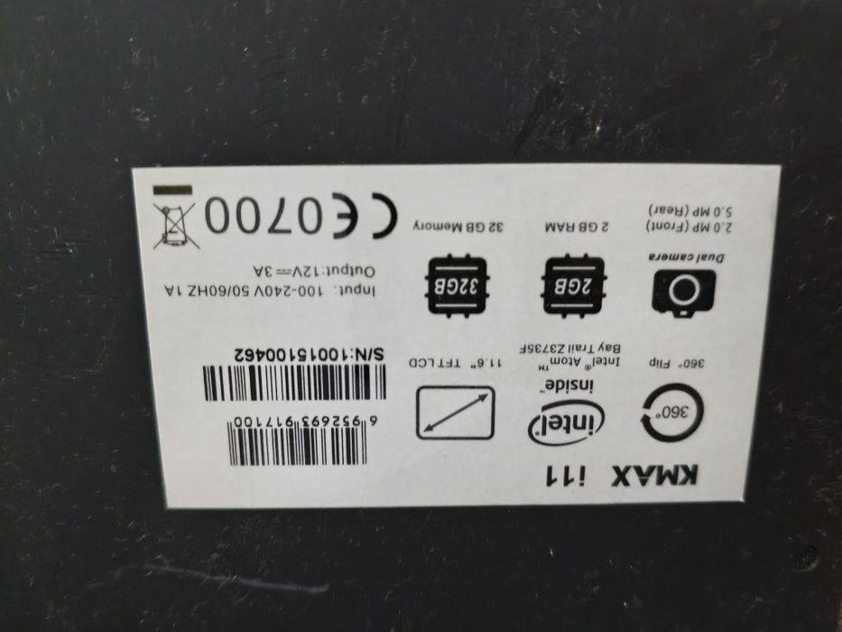 Vând laptop tableta Kmax i11