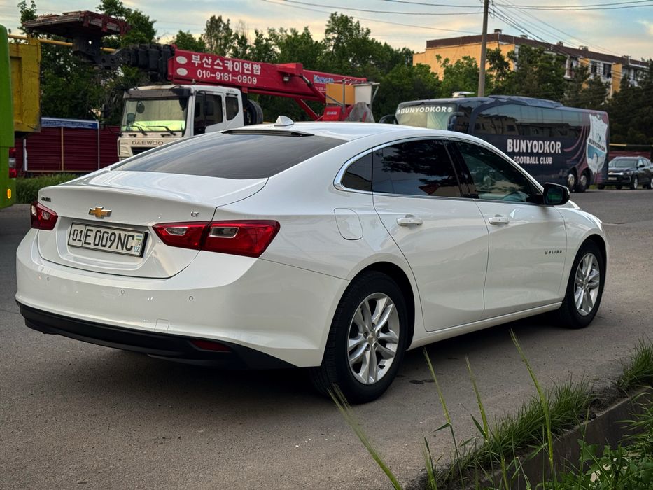 Chevrolet Malibu 2017 — 4