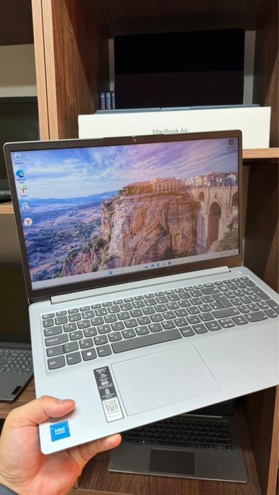 Ноутбук Леново Селерон N4/ Lenovo Celeron N4/lombard Daemmoney