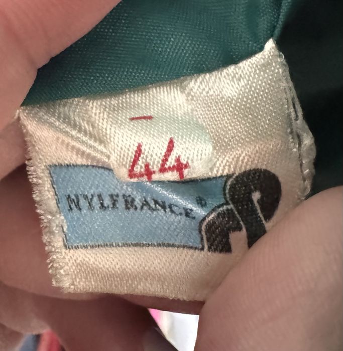 Geacă scurtă pentru drumeții/ damă