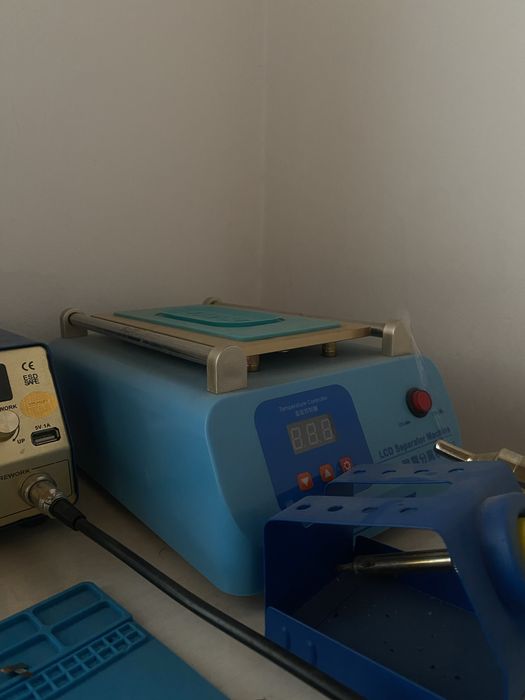 Poyaylin blok pitaniya ekran kochiradigan